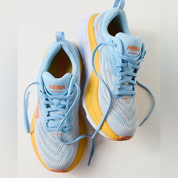 Hoka Shoes - NWT Hoka BONDI 8 Sneakers